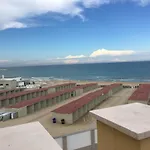 Di Fronte Al Mare By Apulia * בארי