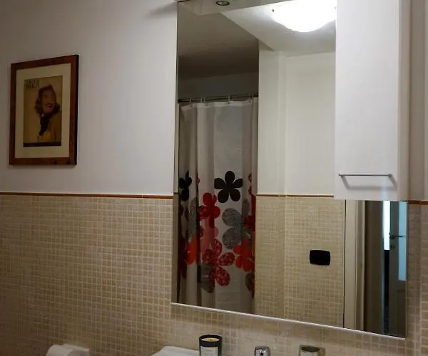 Di Fronte Al Mare By Apulia Apartman Bari